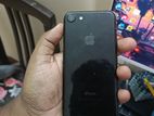 Apple iPhone 7 (Used)