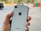 Apple iPhone 8 64 gb (Used)