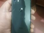 Apple iPhone 8 (Used)