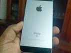 Apple iPhone SE 64 GB (Used)