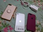 Apple iPhone SE 64 GB (Used)