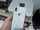 Apple iPhone X 64 Gb (Used)