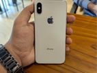 Apple iPhone X . (Used)