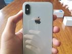 Apple iPhone X . (Used)