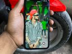 Apple iPhone XR . (Used)