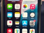 Apple iPhone XR . (Used)