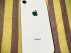 Apple iPhone XR . (Used)