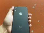 Apple iPhone XR . (Used)