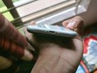 Apple iPhone XR . (Used)