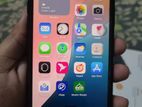 Apple iPhone XR . (Used)