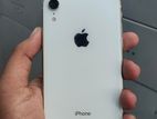 Apple iPhone XR . (Used)