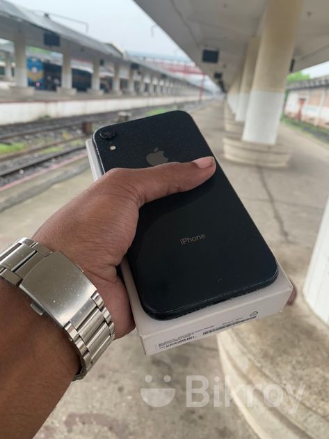 Apple iPhone XR (Used) for Sale in New Market | Bikroy