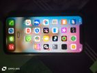 Apple iPhone XR . (Used)
