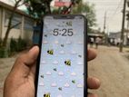 Apple iPhone XR . (Used)