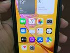 Apple iPhone XR . (Used)