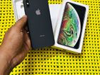 Apple iPhone XS . (Used)