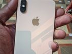 Apple iPhone XS . (Used)