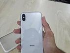 Apple iPhone XS . (Used)