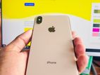 Apple iPhone XS Max . (Used)