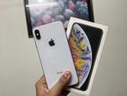 Apple iPhone XS Max . (Used)