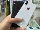 Apple iPhone XS . (Used)