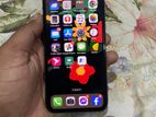 Apple iPhone XS (Used)