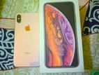 Apple iPhone XS . (Used)