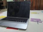 Apple Mac Book Pro