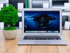 Apple MacBook AIR 2015,Core i5 8GB Ram 128GB SSD,5 Hours Charge