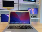 Apple MacBook AIR 2015,Core i7 8GB Ram 128GB SSD,5 Hours Charge