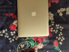 Apple Macbook air 2017 core i5