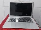 Apple MacBook Air A1466 (2017) Core i5 | RAM 8GB SSD