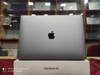 Apple-MacBook- Air-Early 2019-Core-i5-13.3.-RetinaDisplay-Space-Gray