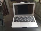 Apple Macbook Air I5