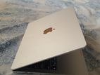 Apple macbook air M2(2022)