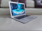 Apple Macbook Air (used)