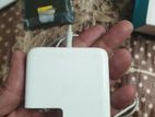 APPLE MACBOOK CHARGER