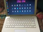 Apple Macbook Laptop