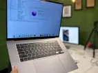 Apple MacBook Pro16", i9 16GB Ram/512GB SSD Redion 4GB Graphic Touch Bar