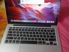 Apple Macbook (Used)
