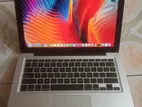 Apple MacBookPro Core i5 Laptop, 8GB RAM, 256GB SSD, কুরিয়ারেও দেওয়া হয়।