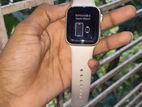 Apple Watch SE (2nd GEN) একদম নতুনের মত।