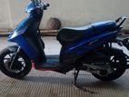 Aprilia SR 125 Motard 2017