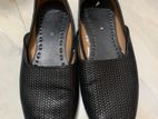 Arong Shoe Sell