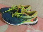 asices gel running shoes