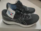 Asics GT-1000 Running Shoe - Black white version