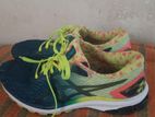 asics running shoes size 10