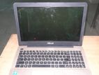 Asus Core I3 4 Gel laptop