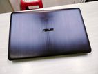 Asus i5 7th gen with 2gb dedicated graphics fully fresh gaming laptop