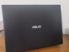 Asus-Notebook P453UA 8GB RAM /240GB SSD